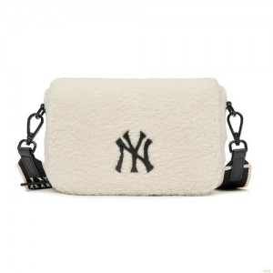 Sacs Crossbody MLB Basic Small Logo Fleece New York Yankees Accessoires Blanche | 4265RTBLY