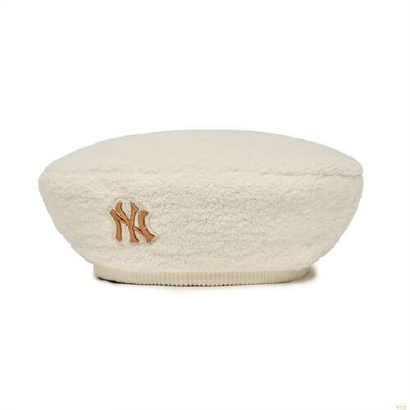 Chapeaux MLB Fleece Beret New York Yankees Accessoires Blanche | 2753LRHUB