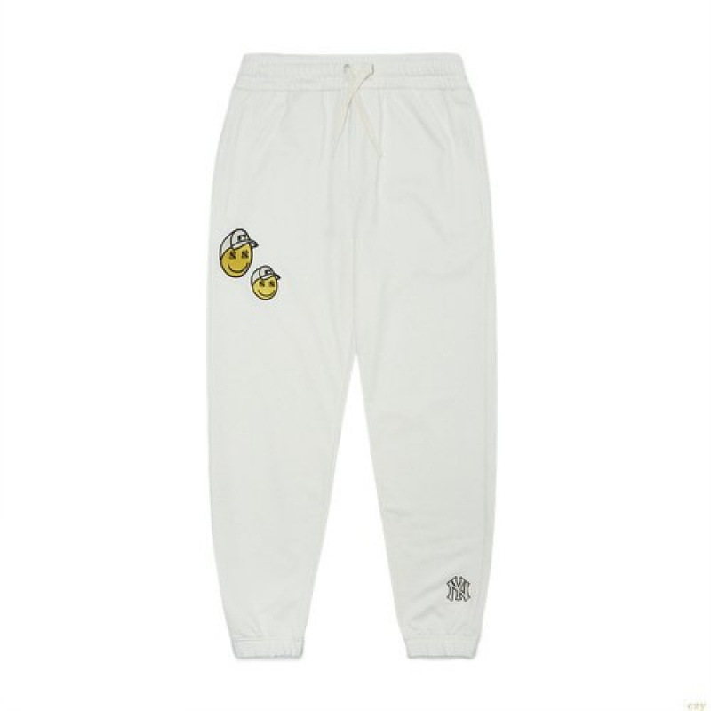 Pantalon De Survetement MLB Smile Multwappen New York Yankees Vetement Blanche | 4018AKLHF