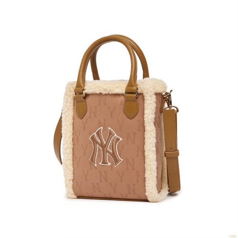 Sacs Crossbody MLB Basic Monogra Mustang New York Yankees Accessoires Beige | 3857PSTLF