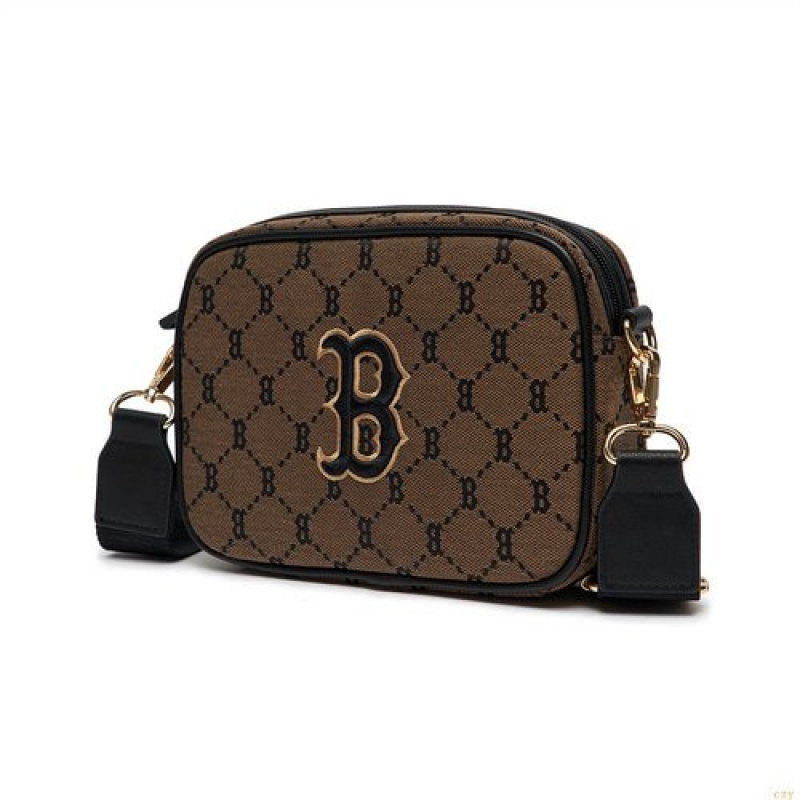 Sacs Crossbody MLB Monogra Camera Boston Redsox Accessoires Marron Foncé | 8704MGZEA