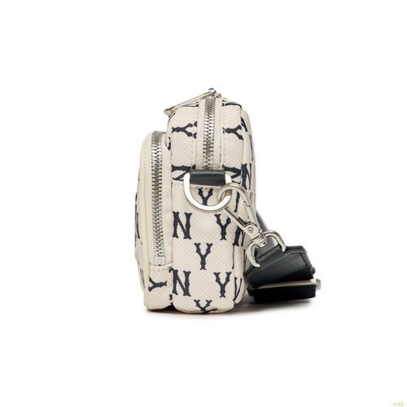 Sacs Crossbody MLB Monogra Min New York Yankees Accessoires Blanche | 7291FOMBR