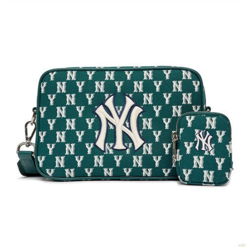 Sacs Crossbody MLB Monogra New York Yankees Accessoires Vert Olive | 2730TMFLH